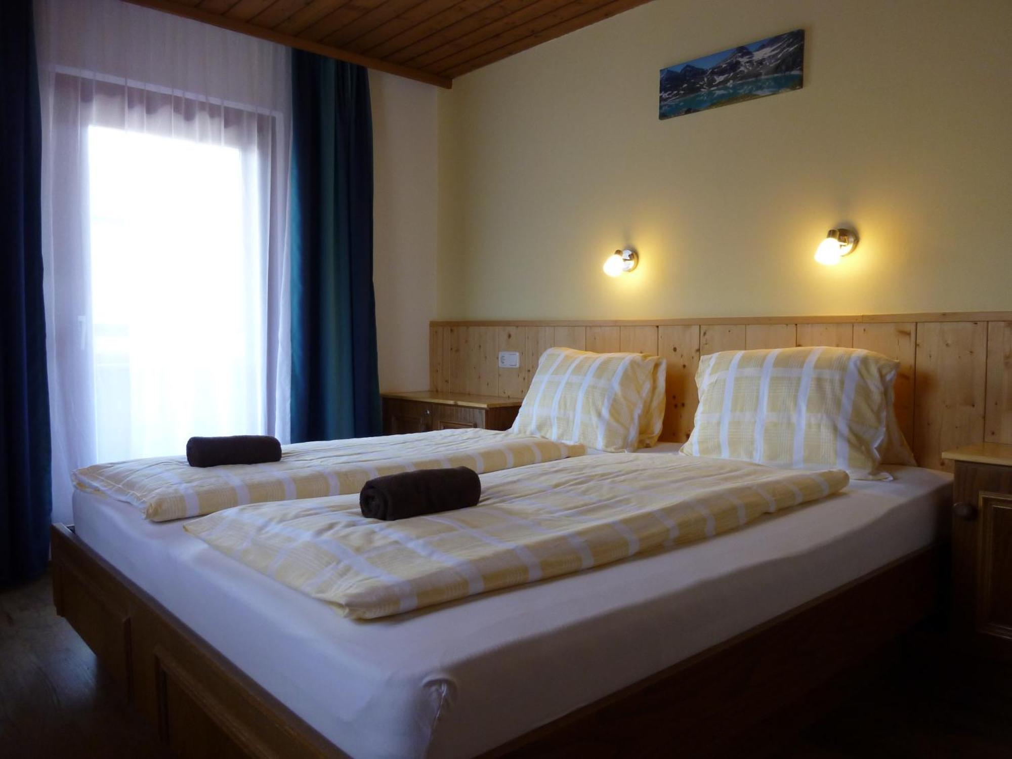 Pension Zu Hause Uttendorf Pokój zdjęcie